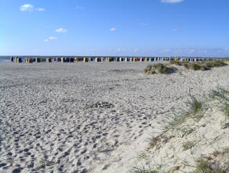 Norddeich Meeresperle - Ihr Urlaubsdomizil - Ferienwohnungen - Strand - Sand